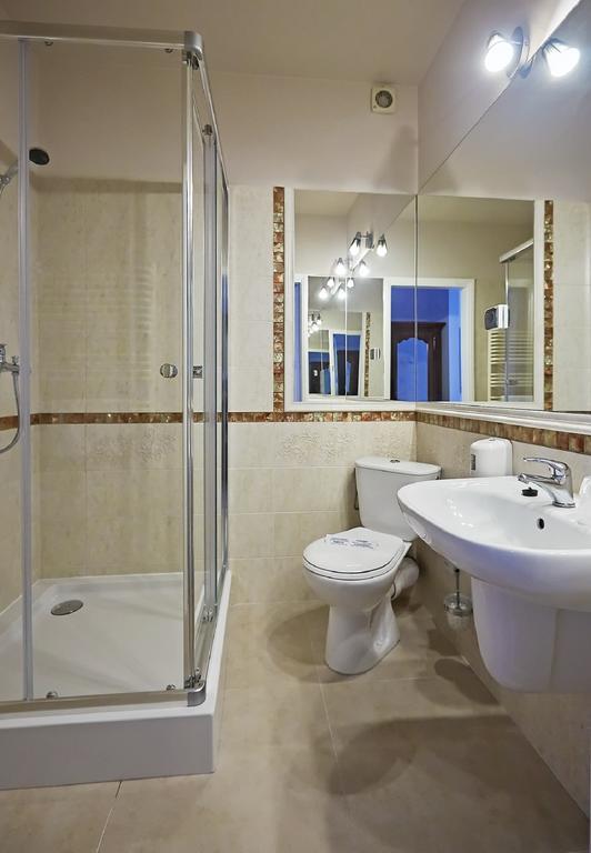Hotel Palac W Myslecinku بيدغوستيا الغرفة الصورة