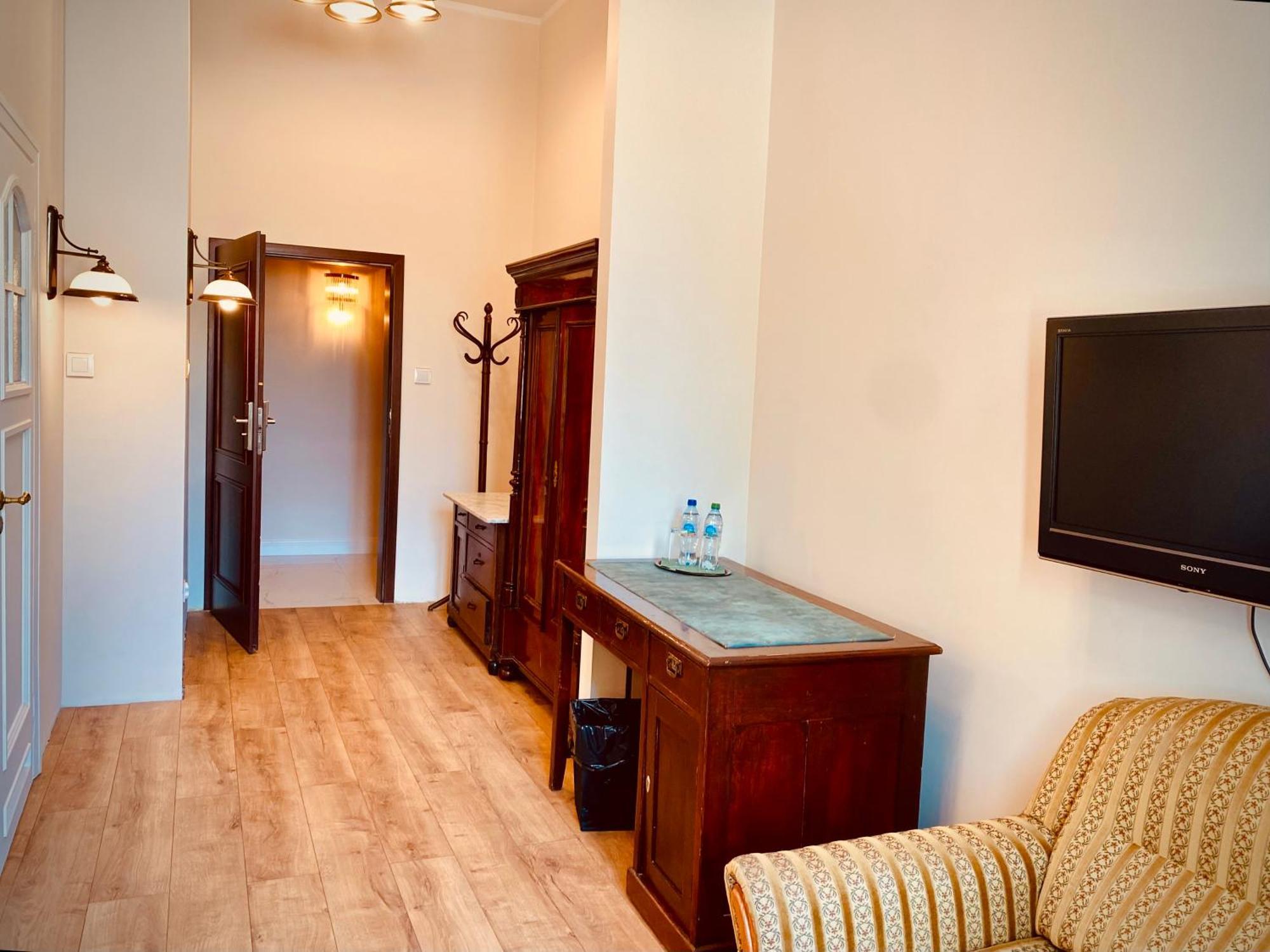 Hotel Palac W Myslecinku بيدغوستيا المظهر الخارجي الصورة