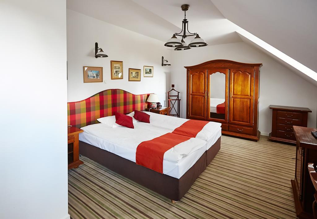 Hotel Palac W Myslecinku بيدغوستيا المظهر الخارجي الصورة